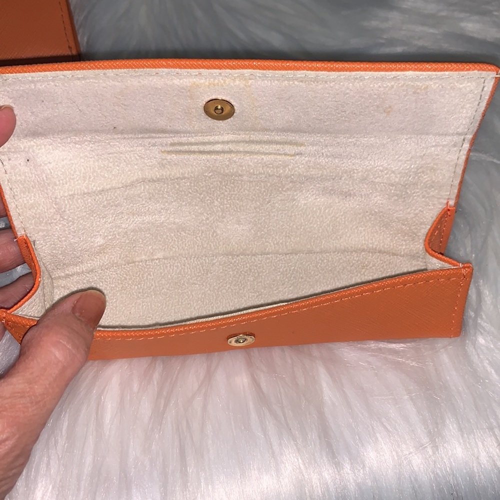 3pc TORY BURCH SUNGLASS CASES (ONLY) - Picture 14 of 16